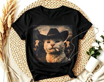 Vintage Cowboy Cat Smoking Farm Cow Portrait T-Shirt, Retro Western Country Barn Cat Casual Graphic Tee, Funny Humor Cat Print Shirt