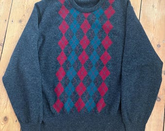 Jersey vintage Jaeger Argyle de lana de cordero / Hecho en Gran Bretaña / Jersey de punto escocés gris carbón / Prendas de punto clásicas de herencia