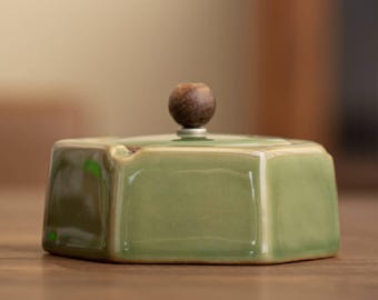 Handgefertigter winddichter Aschenbecher aus Keramik mit Deckel - Große geruchsfreie Aschenbecher - Zigarrenspitze im Vintage-Stil