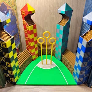 Wizarding World Quidditch Pitch Bokhörna – 3D-utskrivet bokhyllediorama