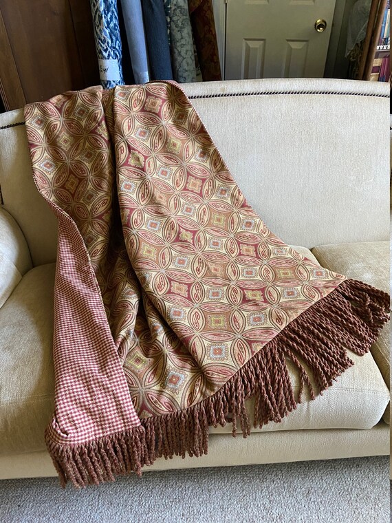 Red and gold throw blanket sales