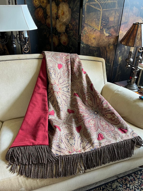 Red and gold throw blanket sales