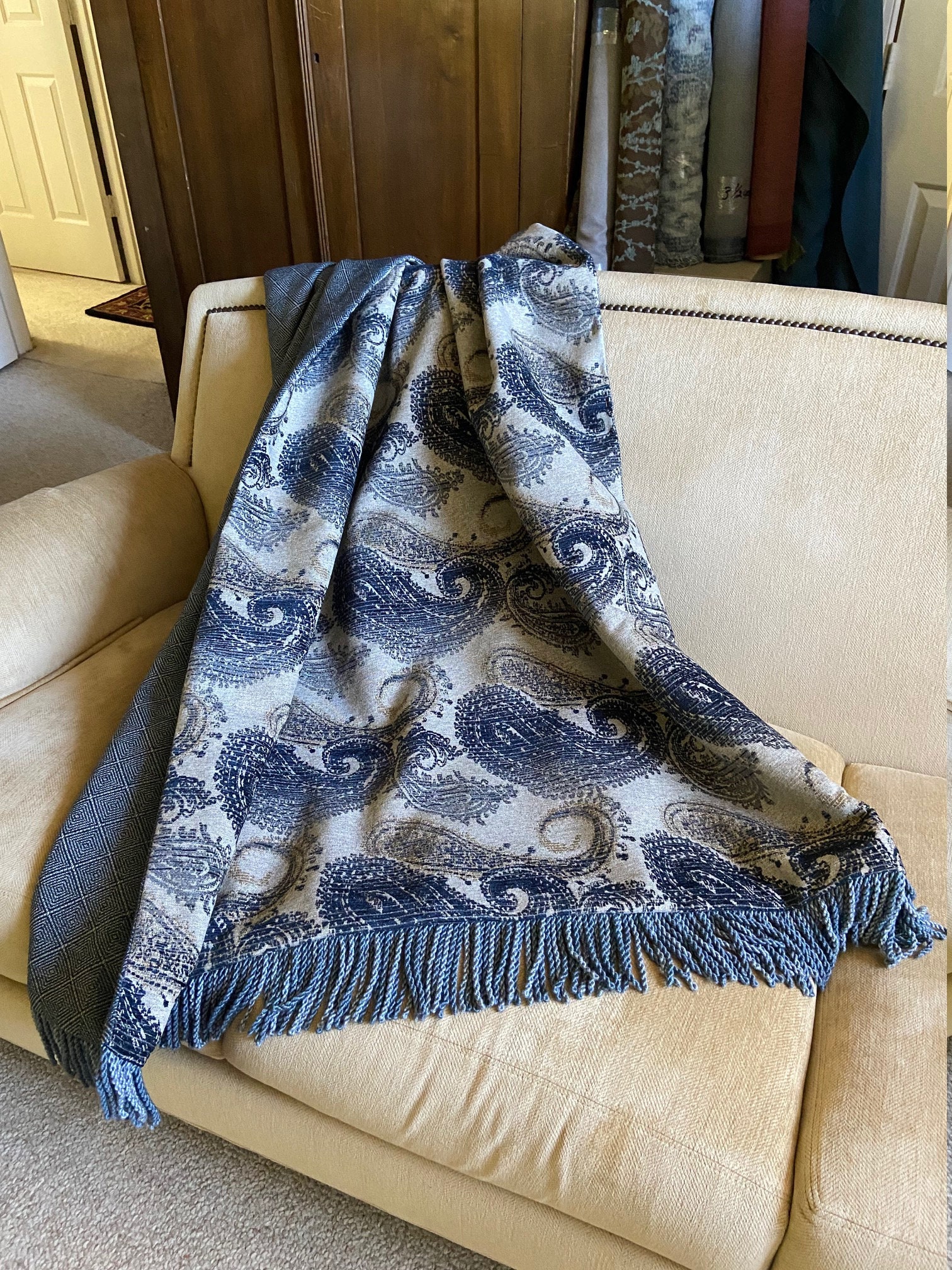 Navy Gray Paisley Throw Blanket Elegant Chenille and Linen Bed Runner Dark Blue Decor Upscale Bedding Design Warm Heavy Sofa Quilt Scarf Etsy UK