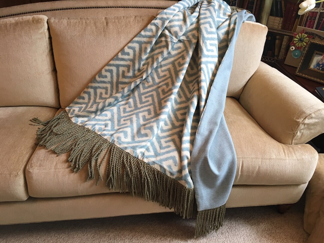 Blue Geometric Throw Blanket, Decorative Light Weight Contemporary