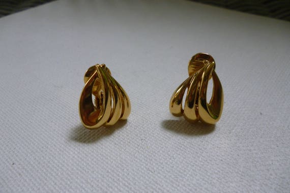 Monet Gold Toned Triangle Clip On Earrings - image 1