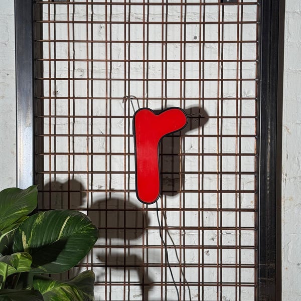 Vintage illuminated letter R – original neon sign | Industrial decor