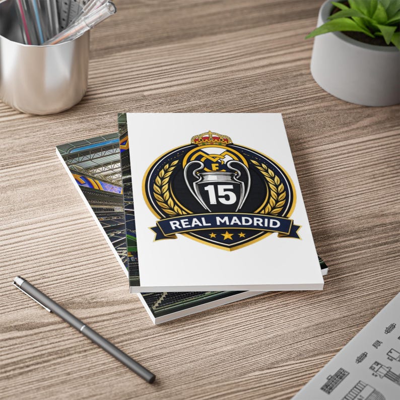 Cuaderno del Estadio del Real Madrid y Campeones de la Champions League / Tapa blanda A5 imagen 1