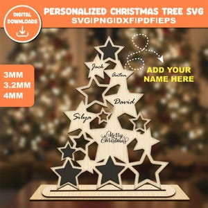 Peut inclure: Décoration de sapin de Noël en bois avec des découpes d'étoiles, certaines remplies de noir. Le texte "Merry Christmas" est visible. La conception comprend un espace pour ajouter des noms. Le texte "Personalized Christmas Tree SVG" est également présent.