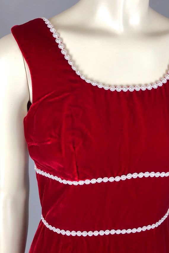 1950s Red Velvet Gown w/ Rhinestone Trim Detailing - image 5