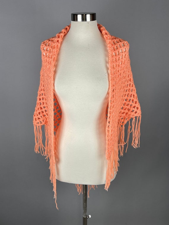 1970s Coral Crochet Flower Knit Shawl Scarf