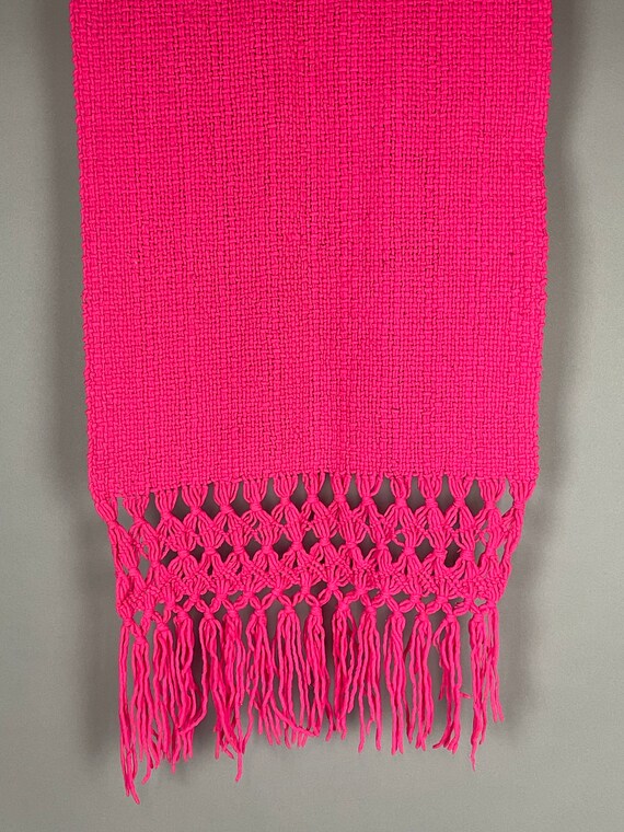 1960s Hot Pink Knit Blanket Scarf Shawl Wrap w/ K… - image 4