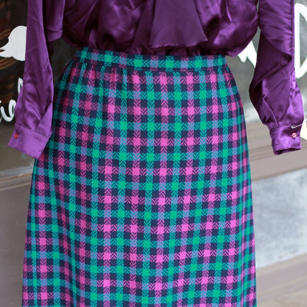 Beautiful Pendelton Virgin Wool Plaid Maxi Skirt in Purple & Teal Size 22 w / XX Large Plus Size Skirt Plus Size Vintage