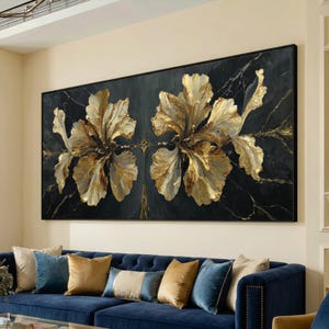 Tela abstrata floral dourada, arte de parede de luxo, design floral moderno, fundo de mármore preto, tela elegante para decoração de casa.