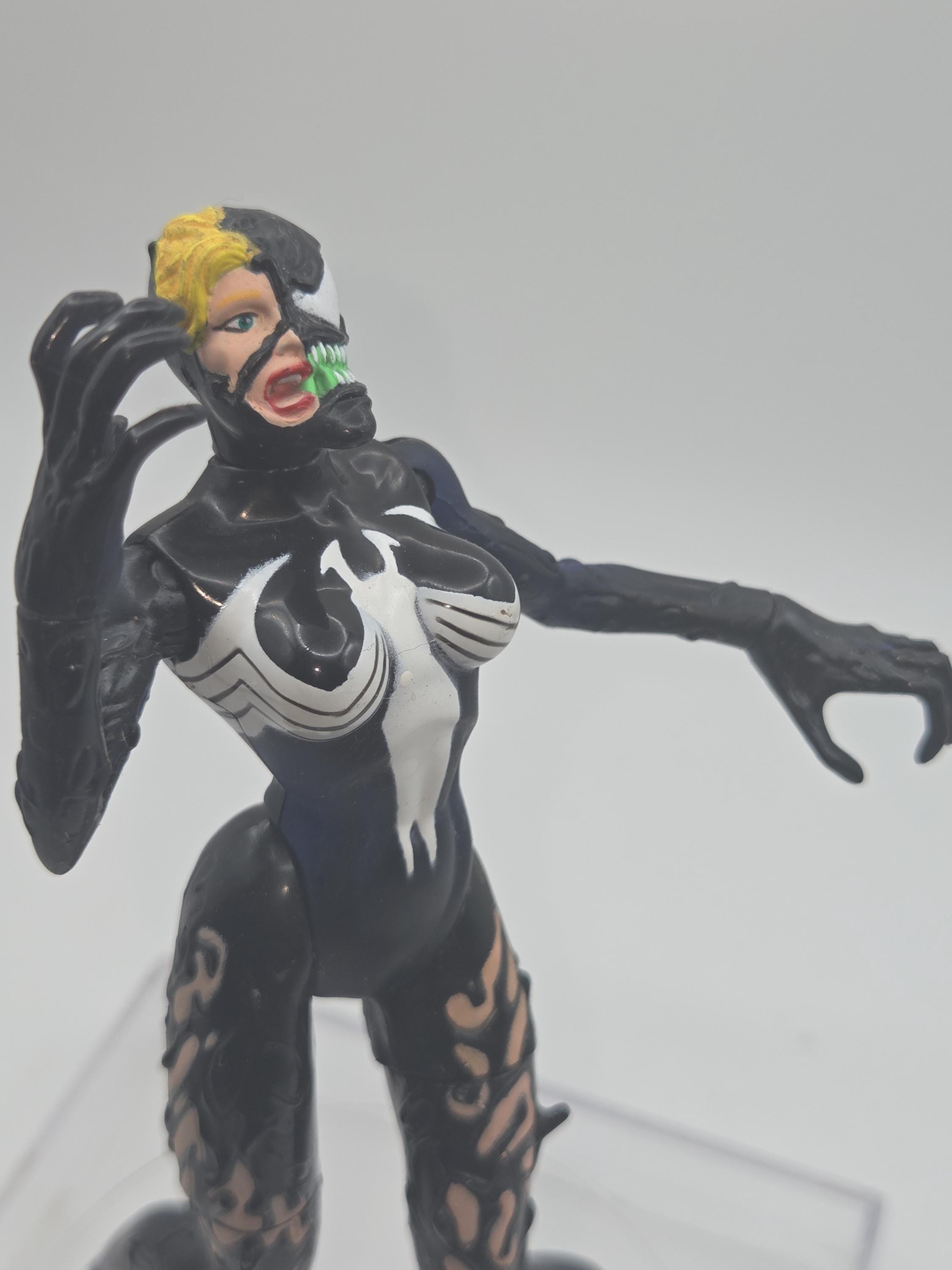 Venom vintage figure - Etsy 日本