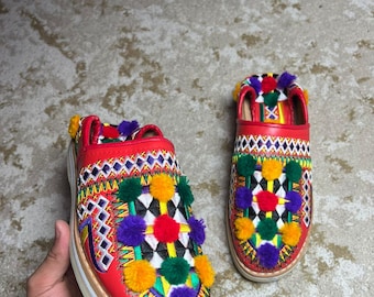Handmade Moroccan Babouche Slippers for Women, Colorful Leather Mule Shoes, Pom Pom Boho House Slippers, Unique Gift for Her