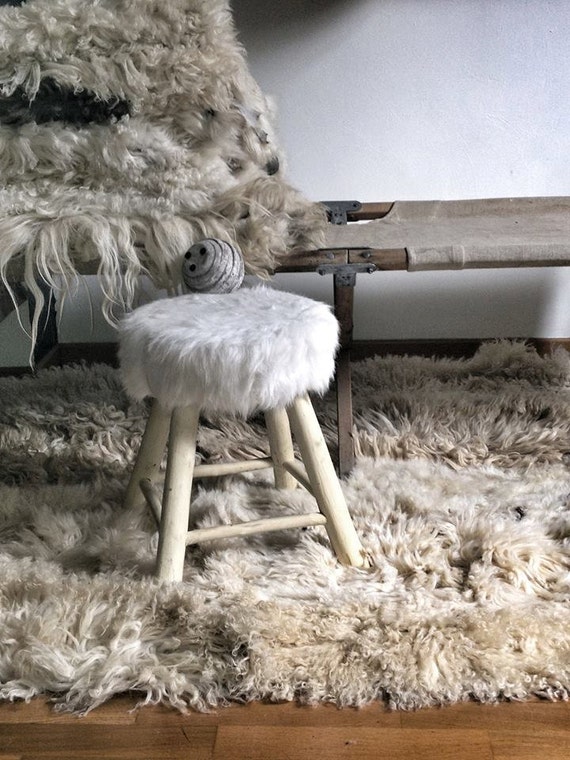 Items similar to Sheep Rug on Etsy