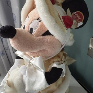 Peluche vintage de Minnie Mouse de Disney, estilo victoriano navideño, 40 cm de alto. imagen 2