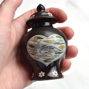 Vintage 1980 Franklin Mint Miniature Ginger Jar, Treasures of the Imperial Dynasties Black Porcelain Crane Heart 3.5" Lidded Vase Japan