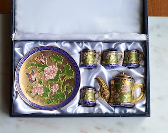 Vintage Cloisonné Miniature Tea Set – Gilt Enamel Peony & Butterfly Design – 6 Piece Set with Original Presentation Box