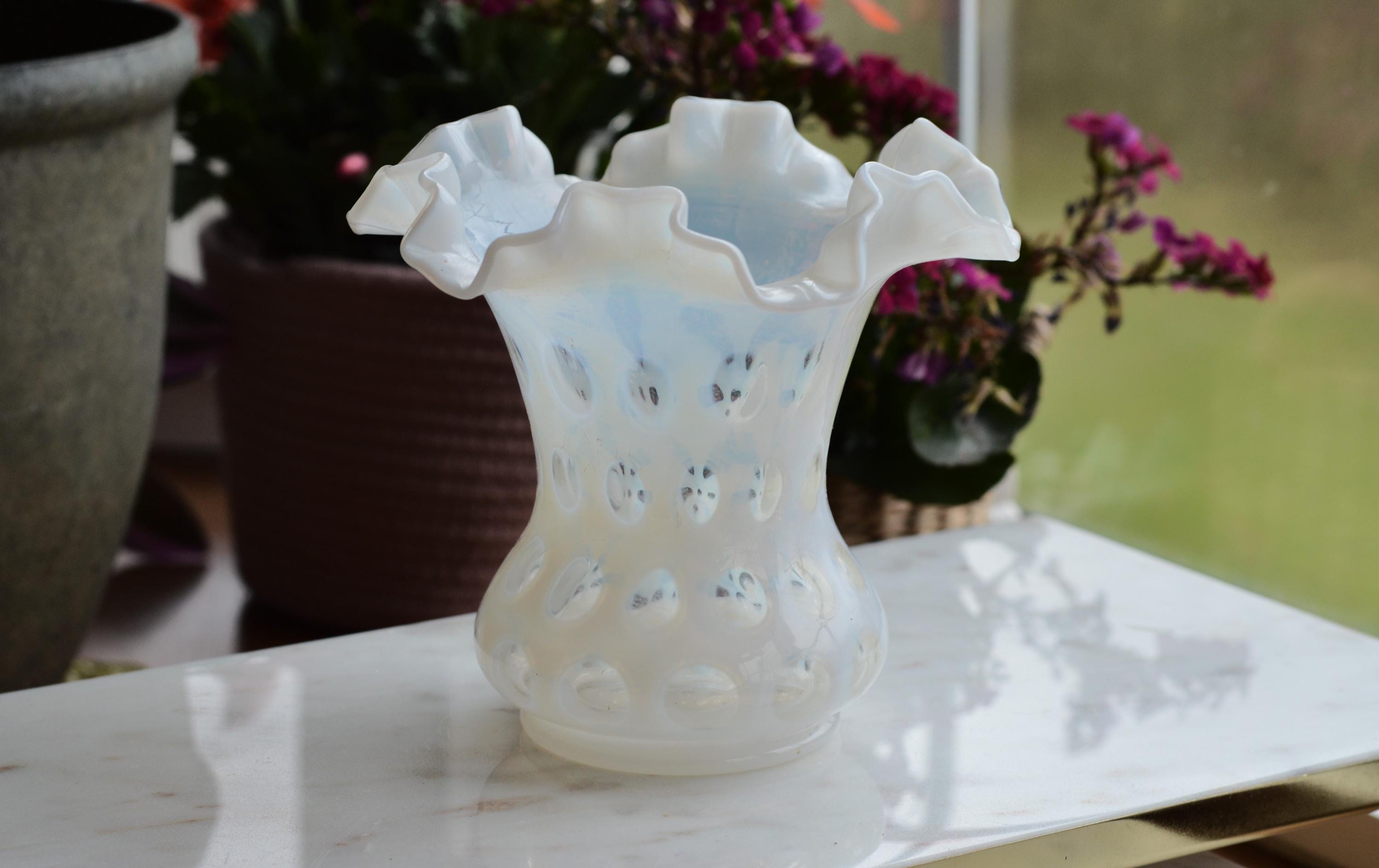 Vintage Fenton French Opalescent Coin Dot Vase - White Ruffled Rim Art ...