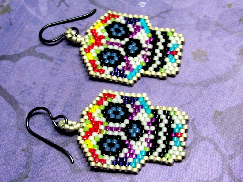Beaded Halloween Earrings Holidays Seed Bead Halloween Earrings Day of the Dead Sugar Skull Seed Bead Earrings Dia De Los Muertos