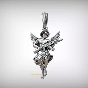 Puede incluir: Un conjunto de tres jarrones de cer&aacute;mica de diferentes alturas y formas. Los jarrones est&aacute;n esmaltados con un acabado blanco mate, ofreciendo una est&eacute;tica minimalista. El jarr&oacute;n m&aacute;s alto mide aproximadamente 25 cm de altura.