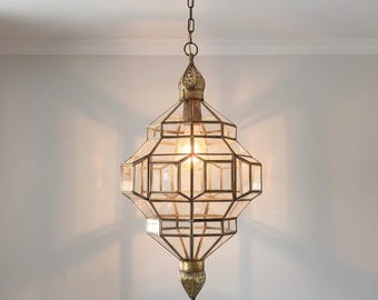 Lanterna marroquina artesanal em latão: Luminária pendente de vidro