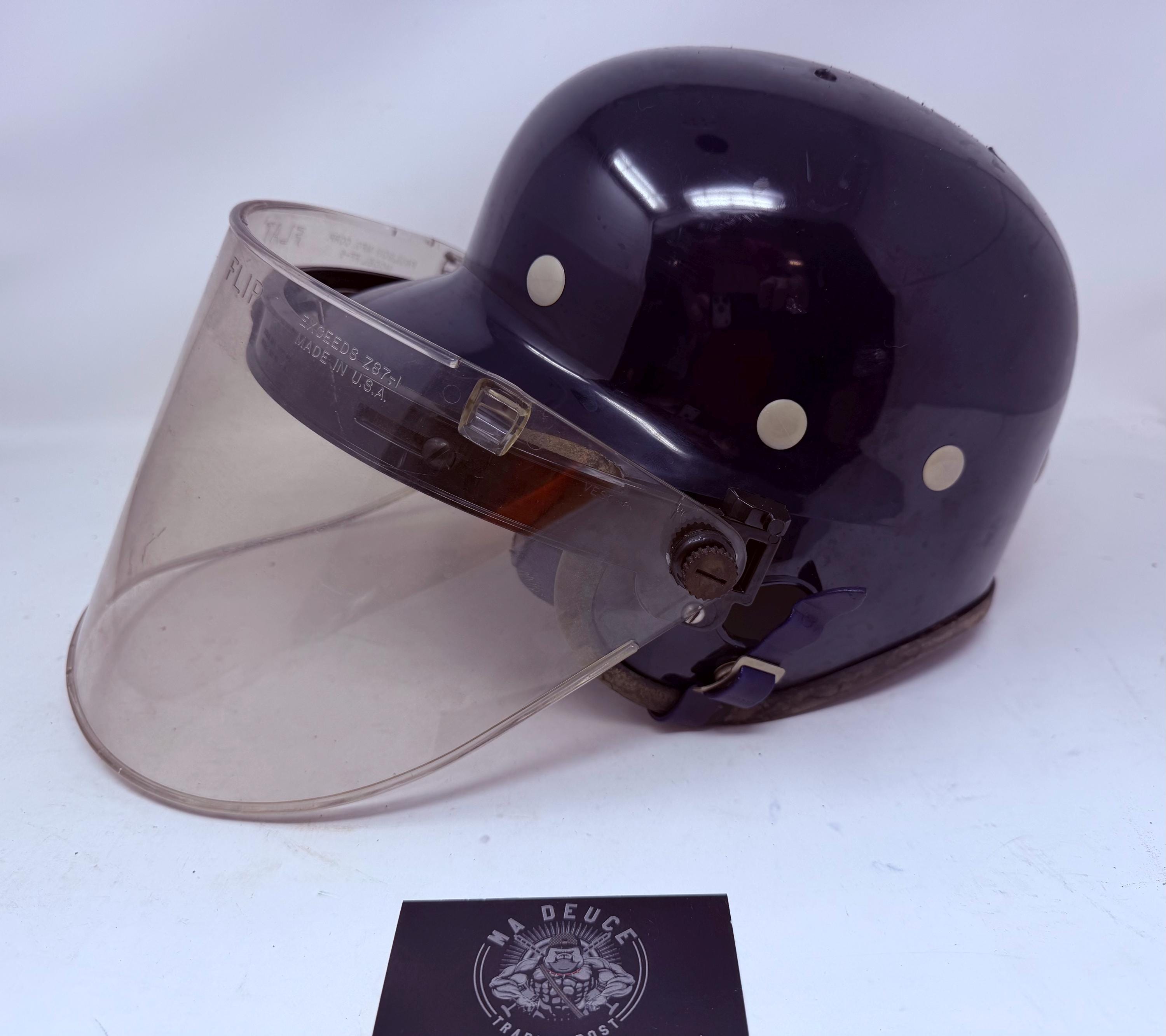 Riot police helmet - Etsy 日本