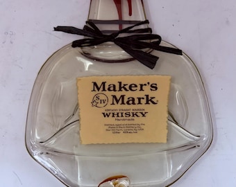 Maker's Mark Bourbon Whiskey Glass Bottle Cheeseboard with Knife