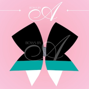 Puede incluir: Un lazo grande y estilizado con secciones negras, turquesas y blancas, centrado en un fondo rosa con estrellas blancas. El lazo presenta el texto "BOWS BY A" en una fuente cursiva. El lazo es un accesorio decorativo.