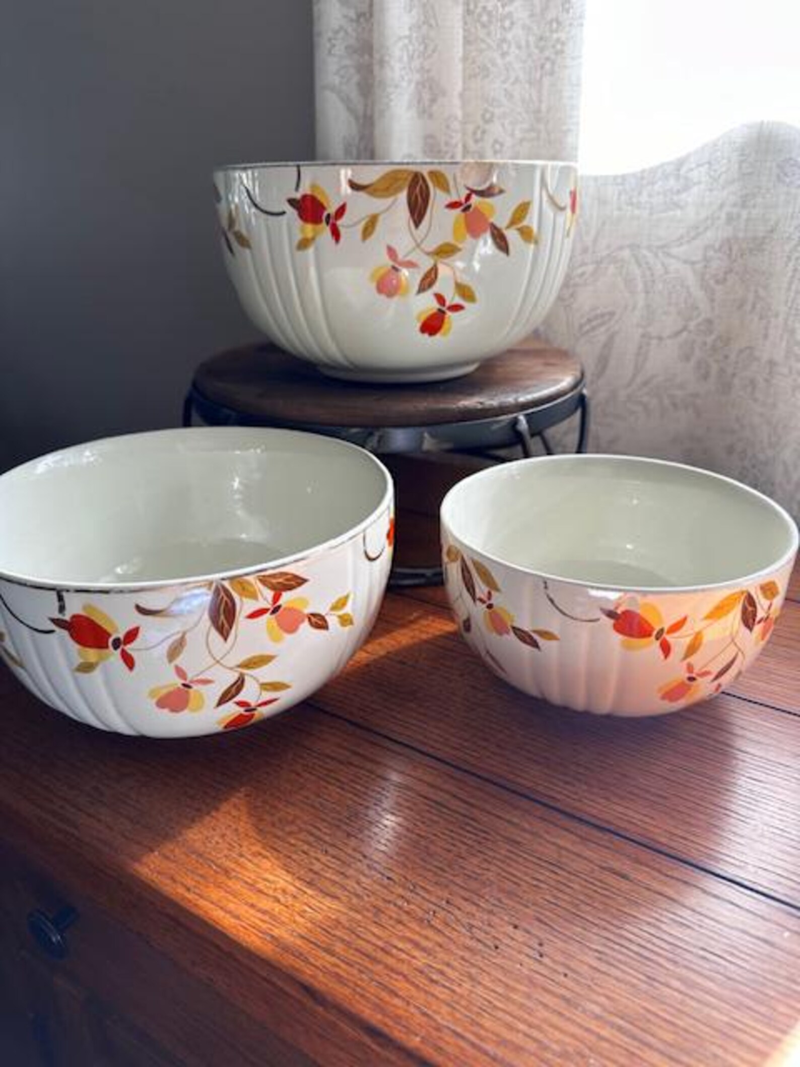 HALLS SUPERIOR QUALITY Nesting Bowls Autumn Leaf Pattern - Etsy