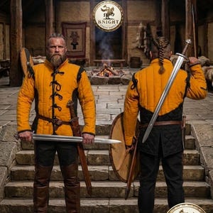 Mittelalterliche zweifarbige Gambeson-Jacke mit gepolsterter Panzerung - Vielseitig einsetzbar im LARP und Reenactment
