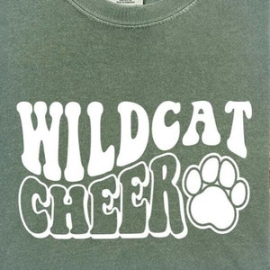 Wildkatze jubeln Retro gewellte Schrift Blase Buchstaben SVG PNG PDF - Fußball Herbst Sport - Schulgeist - Vektor für T-shirts Schnittdateien