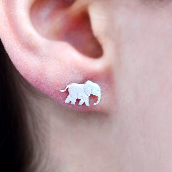 Clous d'éléphants, Cadeau pour amoureux des éléphants, Bijoux éléphant, Cadeaux éléphant, Boucles d'oreilles éléphant, Bijoux safari, Éléphant porte-bonheur, Bijoux animaux