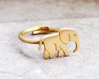 Elephant Ring, Elephant Jewelry ,Lucky Elephant, Silver Elephant, Elephant Lover Gift ,Gift Animal Lover,Safari Gift/Animal Ring/Elephant