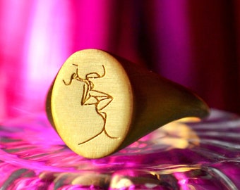 Kissing Signet Ring - 24k Gold Plated Lovers Jewelry