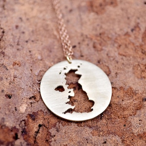 United Kingdom Map, UK Map Necklace, UK Jewelry,UK Pendant,Uk Necklace,Uk Outline,Uk Souvenir,Map of Uk /British Necklace/British Jewelry image 1