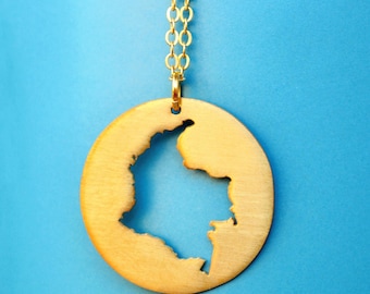 Colombia Map Necklace – Handmade Outline Pendant, Colombian Souvenir Jewelry Gift