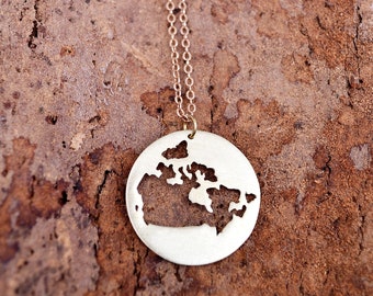 Canada Necklace, Canada Pendant, Canada Charm, Canada Souvenir,Canada Outline,Canadian Gift,Canada Gift Idea,Canada Map,Canadian Necklace