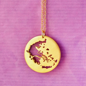 Collier carte de la Grèce - Pendentif contour grec en or ou en argent sterling fait main, cadeau souvenir grec, bijoux carte de la Grèce, voyage à Athènes et à Hellas