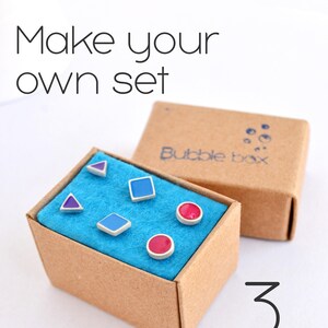 Buntes Set aus 3 Mismatched Ohrsteckern, Geometrischer Dreieck Quadrat Kreis Emaille Ohrstecker, Spaß Sterling Silber Schmuck, Piercing