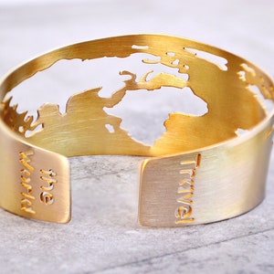 Unique Handmade World Map Cuff, Adjustable Gold Travel Bracelet, Present for Traveler, Wanderlust Gift Sister Daughter, Open Globe Cuff Her