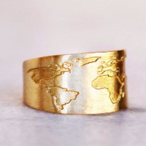 World Map Stainless Steel Round Stud Earrings Cute Globe Earth Gift for Traveler 3 Tone World Map Stainless Steel Round Stud Earrings Cute Globe Earth Gift for Traveler 3 Tone