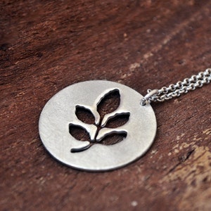 Olive Leaf Necklace,Olive Branch, Leaf Necklace, Olive Leaf Pendant, Greek Souvenir ,Greek Gift,Greece Gift,Greece Jewelry,Greek Jewelry