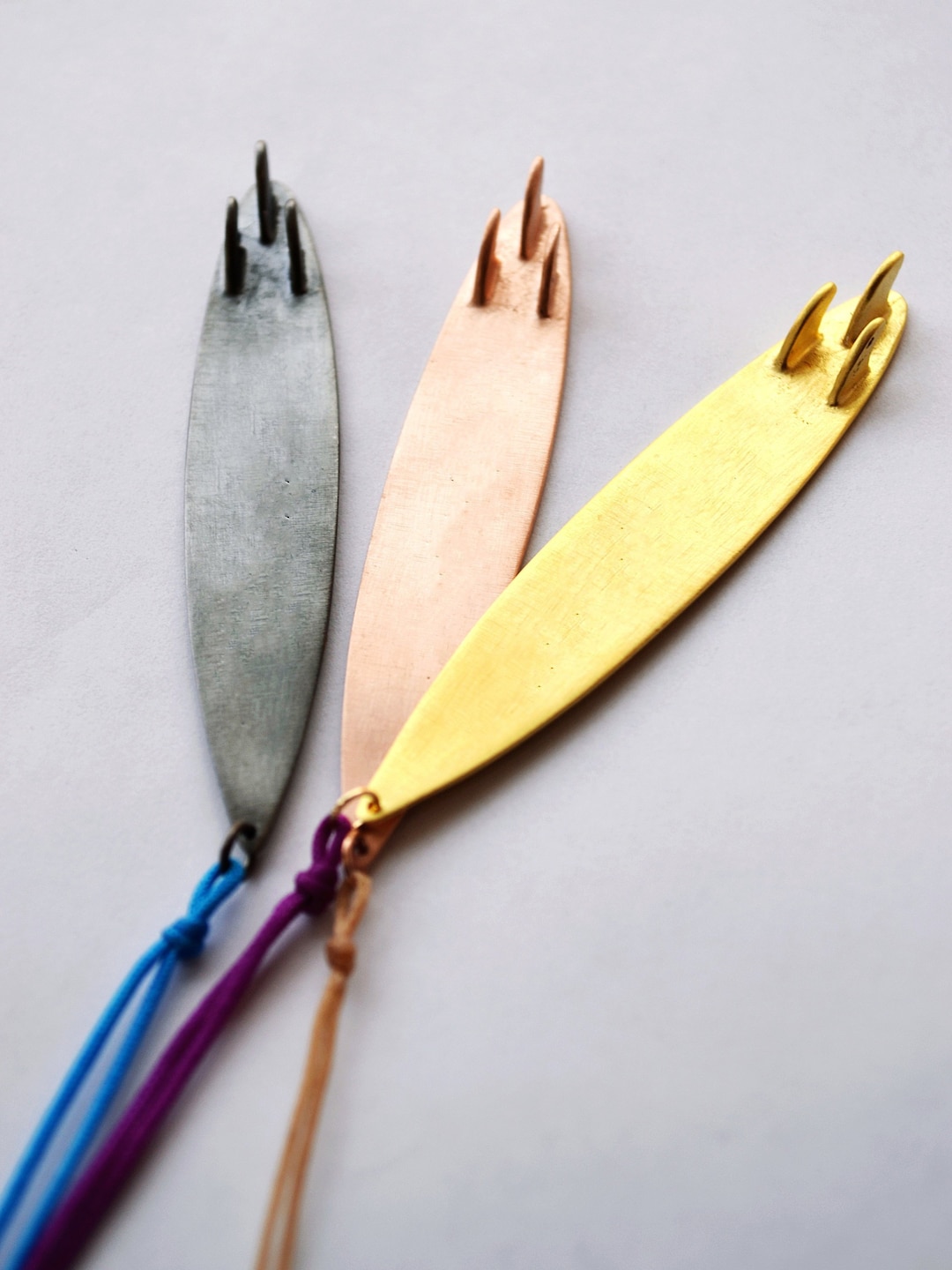 Surfboard Necklace / Surfer Gift / Surf Jewelry /summer Jewelry/gift