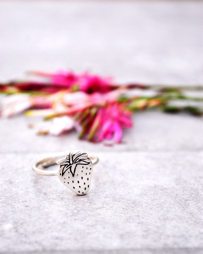 Strawberry Ring/strawberry Jewelry/fruit Ring/fruit Etsy