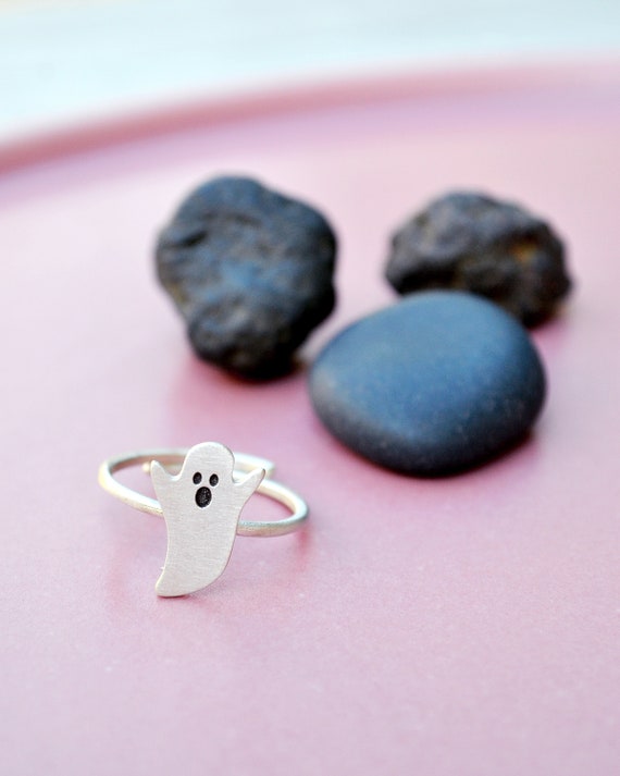 ghost ring jewelry