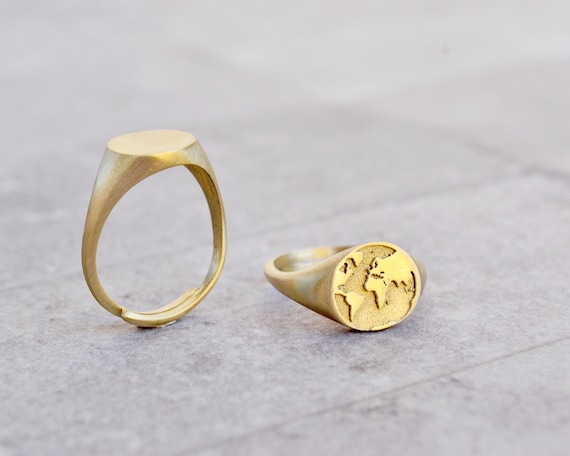 World Map Signet Ring - Engraved Globe, Adjustable Travel Ring - Etsy