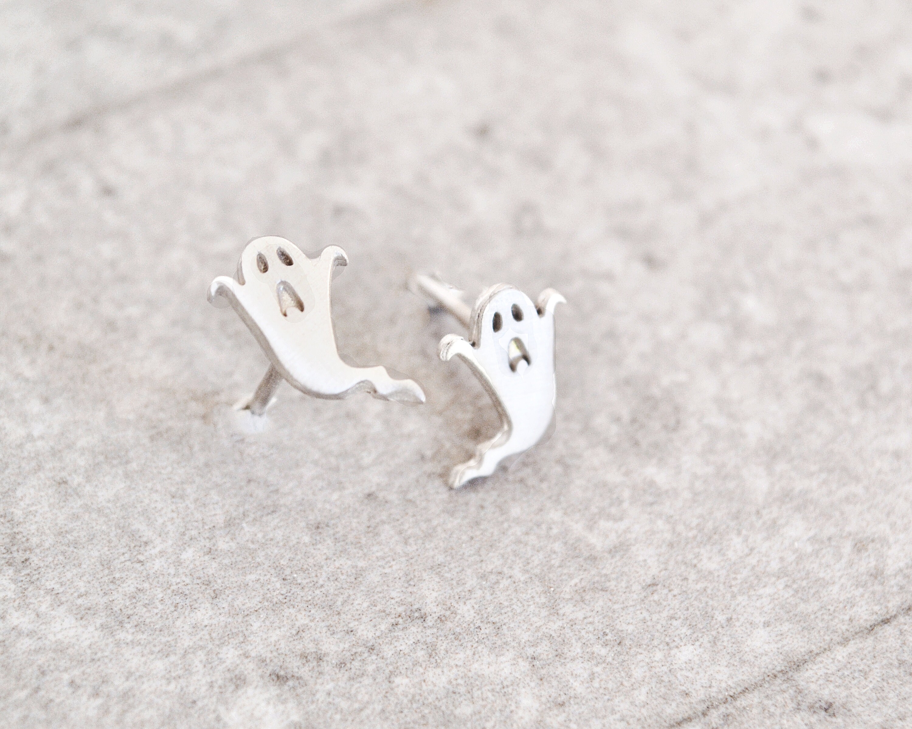 Orecchini Fantasma In Argento 925 – Gioiello A Forma Di Bottiglia Con Fantasma Per Halloween, Regalo Originale Unisex - 2