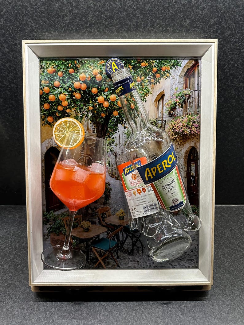 Aperol Gebroken Fles - Broken Bottle Epoxy Resin Art - Custom A3 Framed Bar Gift Decor image 4